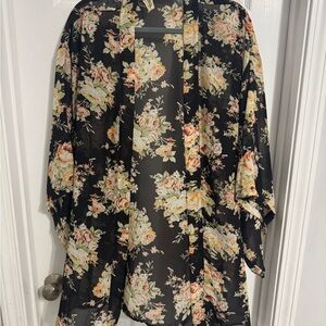 Show Me Your Mumu floral kimono